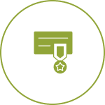 Card with medal icon in green circle.